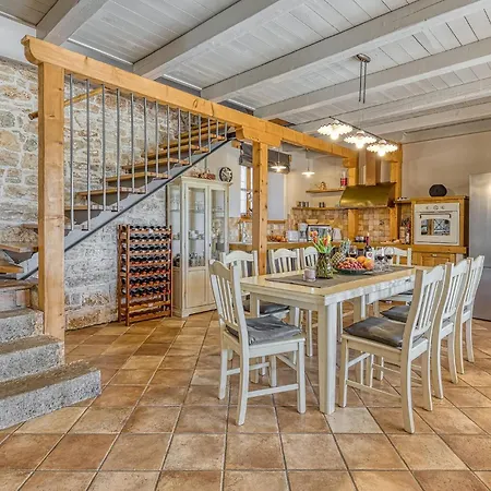 Semesterbostad Graziella