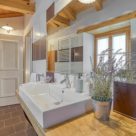 Graziella Semesterbostad Poreč