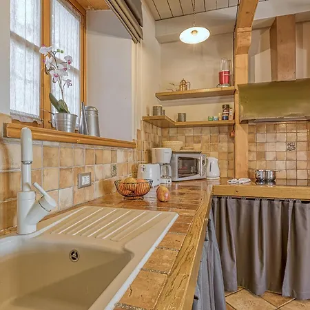 Semesterbostad Graziella *