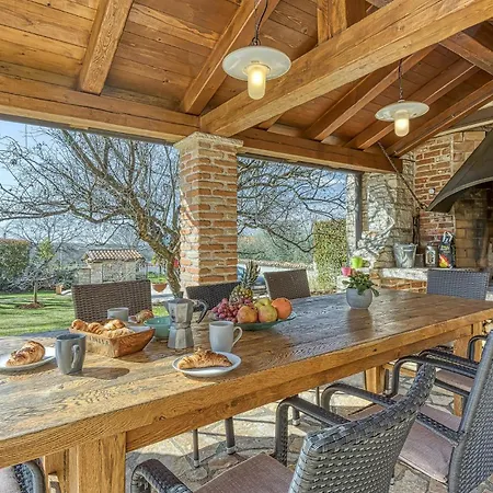 בית נופש Graziella *