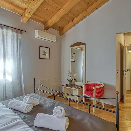 بيت للعطل Graziella