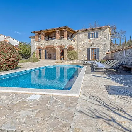 Graziella بيت للعطل