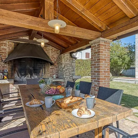 Graziella بيت للعطل